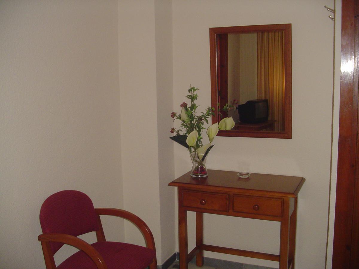 Hostal Cabrera Motril Kültér fotó